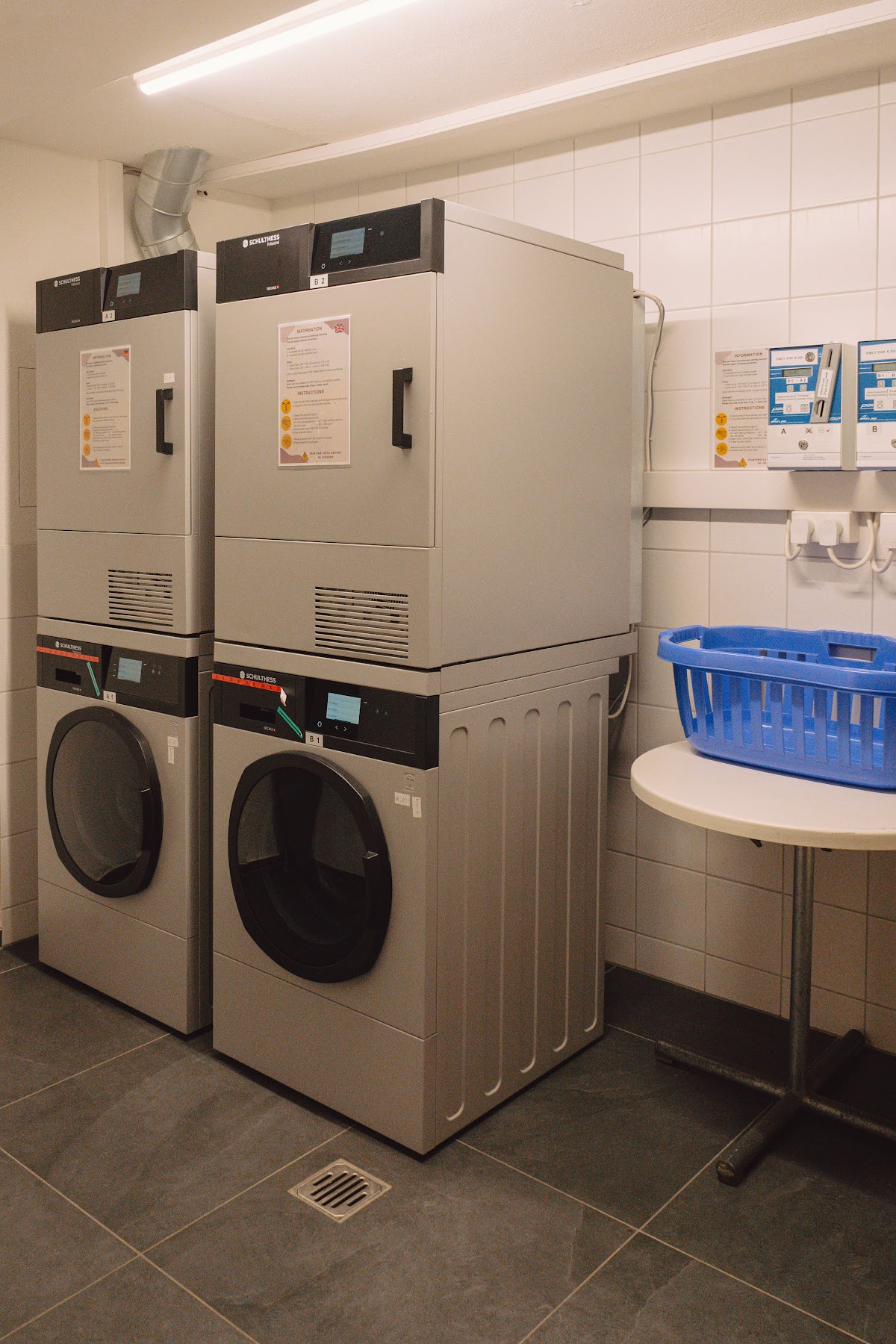 Self-service washing machines & dryers